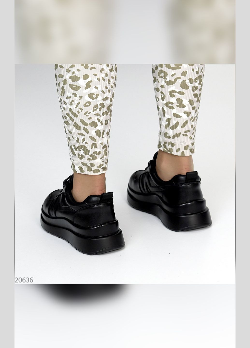 Черные демисезонные классические женские кроссовки No Brand