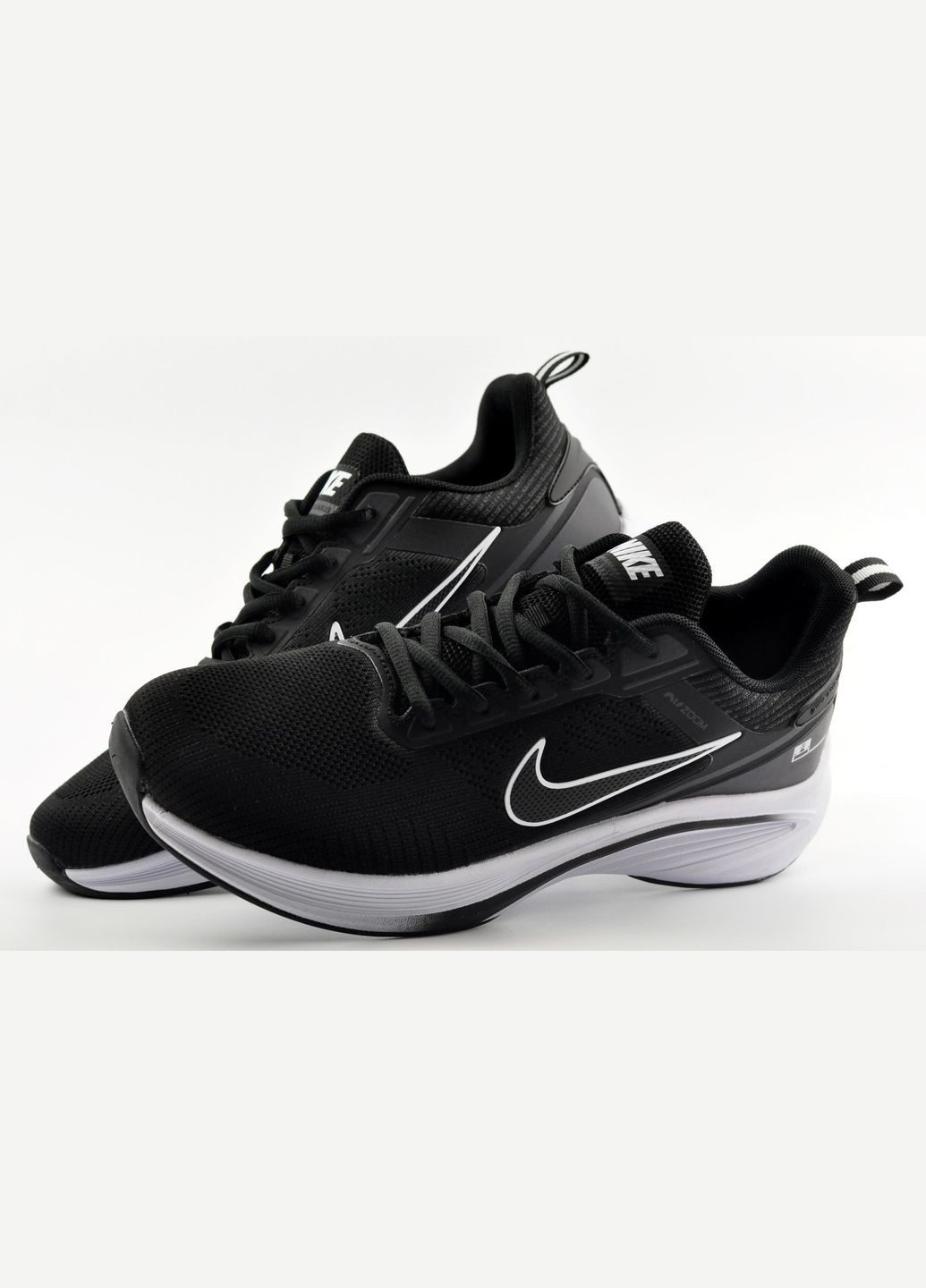 Чорно-білі Літні кросівки zoom No Brand