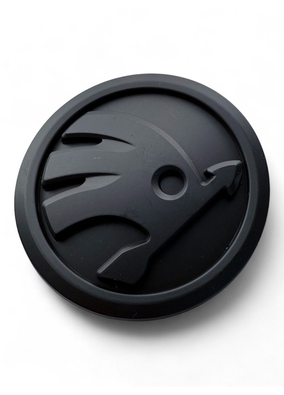 Эмблема значок логотип на капот, багажник ущерб 90 мм черный мат. Skoda (354698370)