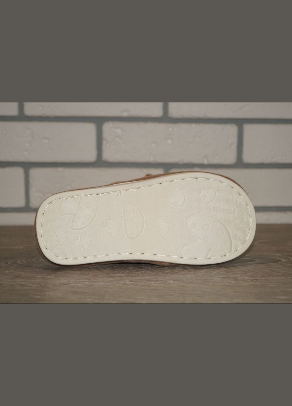 Коричневые тапочки для мальчика с милым дракончиком Deshman