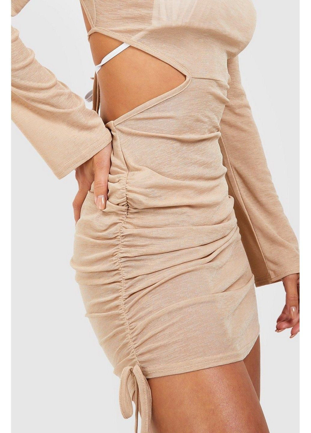 Бежевое пляжное платье Boohoo однотонное