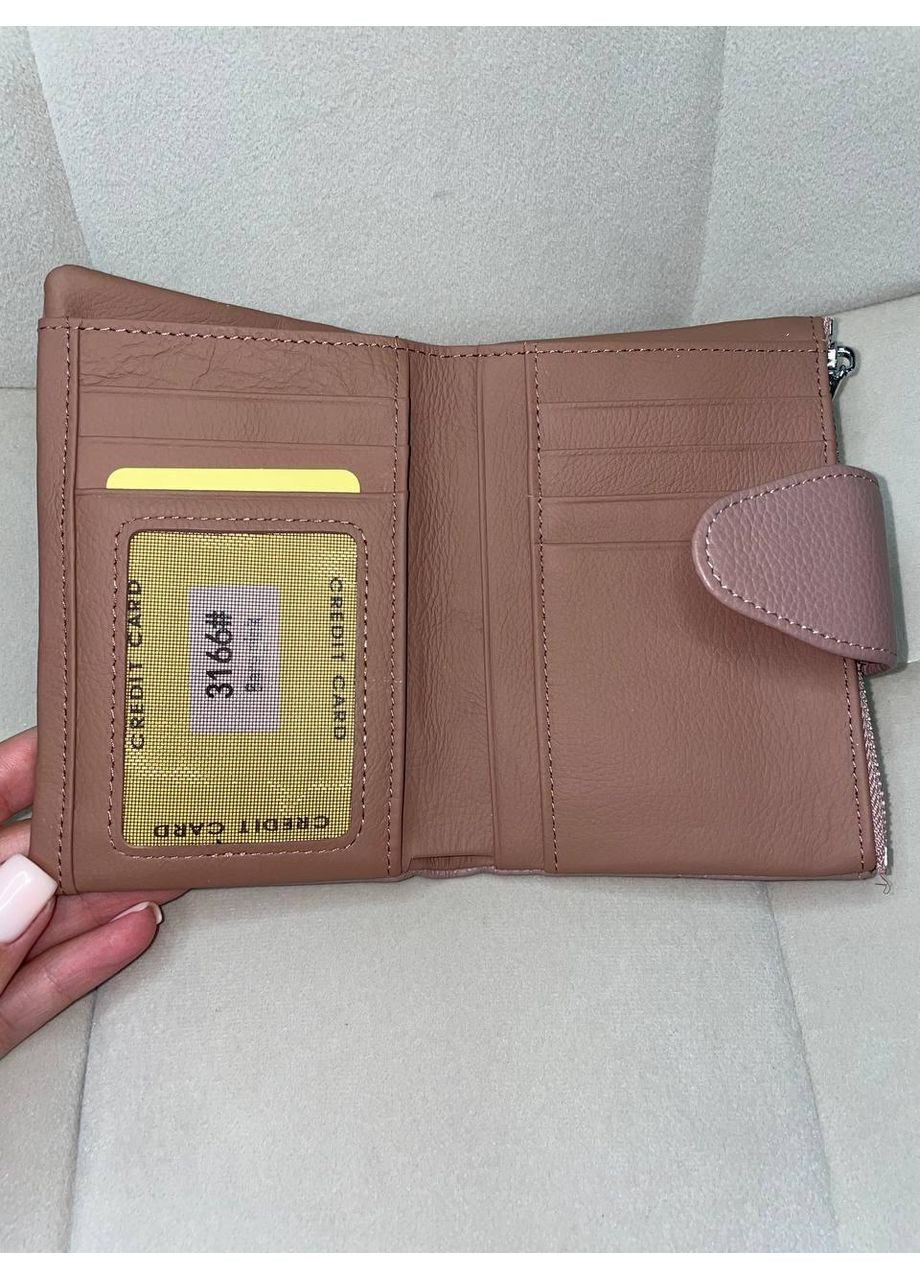 Женский кожаный среднего размера закрывается на кнопку цвет пудра розовый No Brand (370381488)