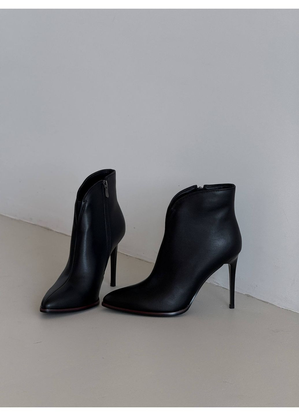 Чорні демісезонна демісезонні ботильйони Helen