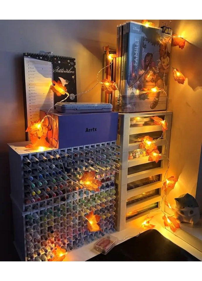 Светодиодная гирлянда на батарейках 3 м на 20 лампочек с искусственными листьями "Осенний клен" No Brand (370290450)