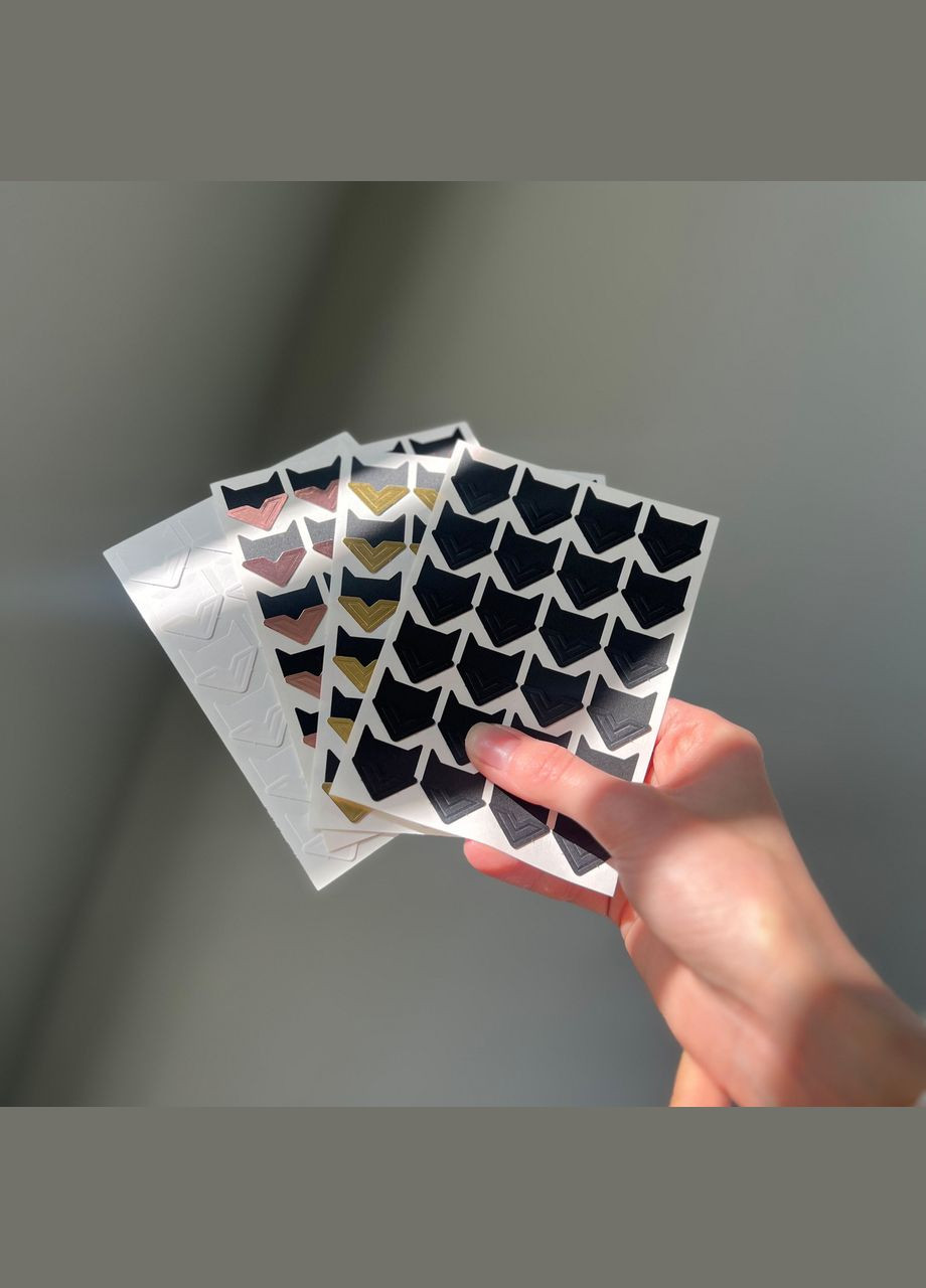 Уголки для фотоальбома, самоклеящиеся углы белого цвета. Your Magnets (338861507)