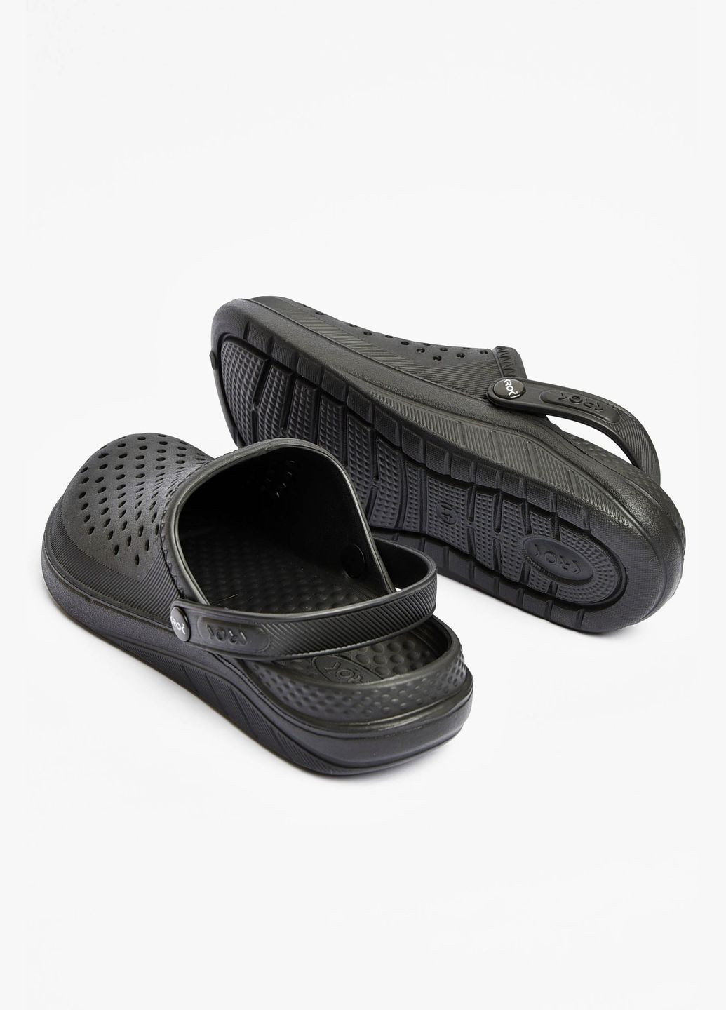 Черные кэжуал кроксы мужские черного цвета Let's Shop