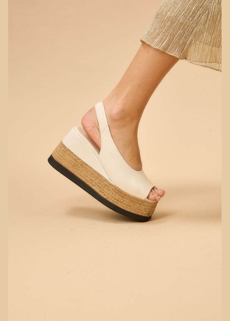 Белые босоножки 184780 Lonza