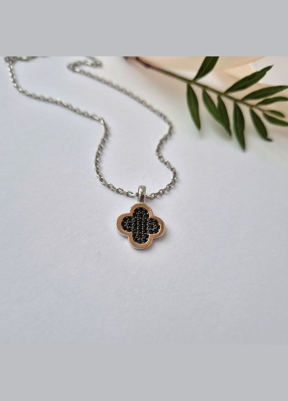 Срібна підвіска Квітка Конюшина з Чорними каменями срібло 925 проби с золотою пластиною 375 проба 458п 1.17г No Brand (308369759)