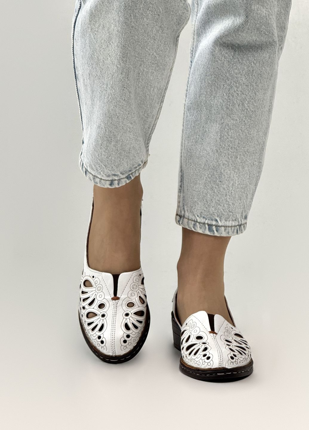 Белые босоножки женские кожаные Sherlock Soon