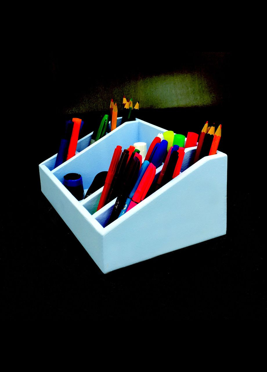 Органайзер настільний з дерева Дірфілд ірис (КНЦ-007152) No Brand (328225049)