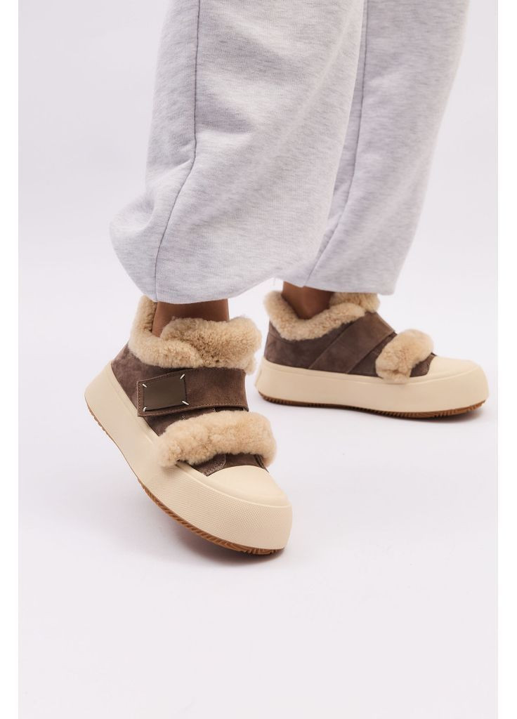 Сліпони 205168 Lonza (362345737)