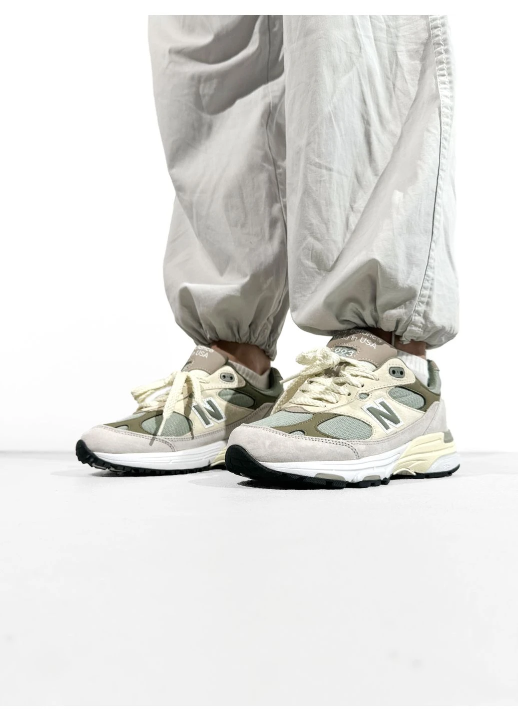 КРОСІВКИ ЖІНОЧІ NEW BALANCE 993 BEIGE / MINT / GREY НЬЮ БЕЛАНС 993 No Brand сірі демісезони (368867981)