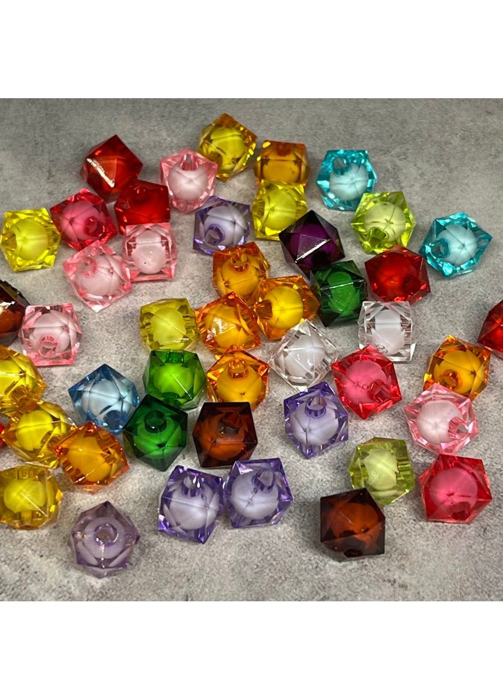 Акрилові Намистини КУБ- D 10 мм (з намистиною всередині), колір -різнокольоровий, арт 018288, уп ~20 грам (44-46 шт) No Brand (334343819)