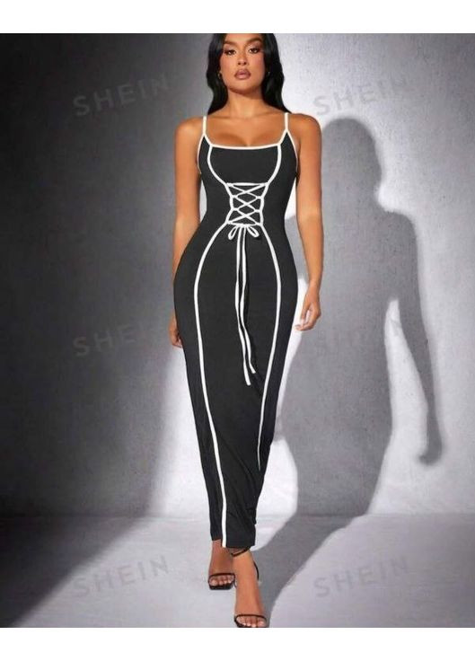 Чорна повсякденний силуетна сукня з шнурівкою силуетна Adelante однотонна