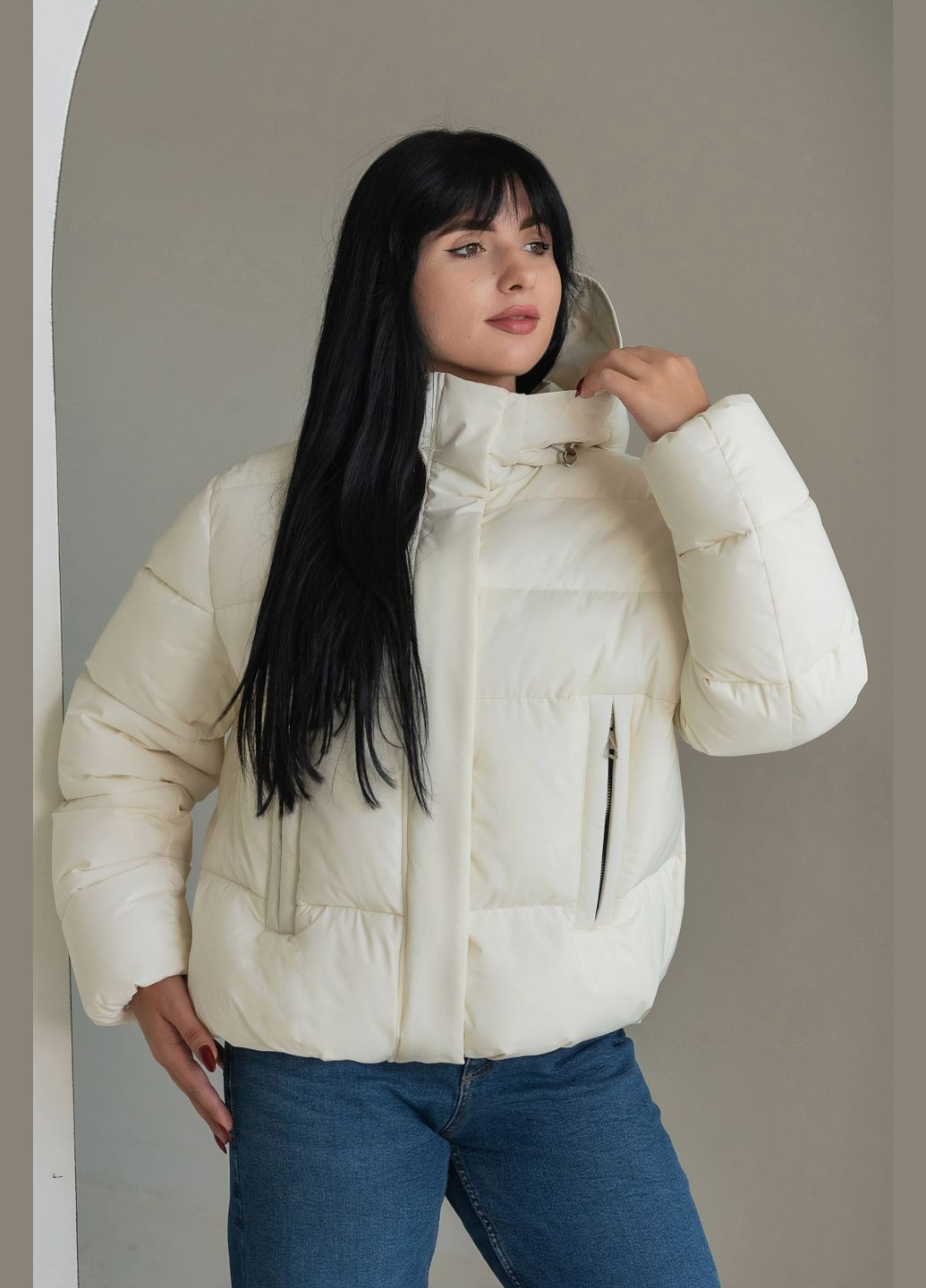 Молочна зимня зимова жіноча куртка SK