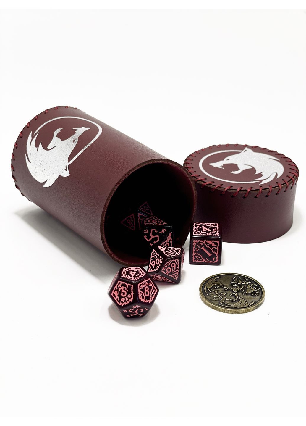 Настольная игра Стакан для кубиков Волк бургунди Dice Cup Планета ігор (372480397)