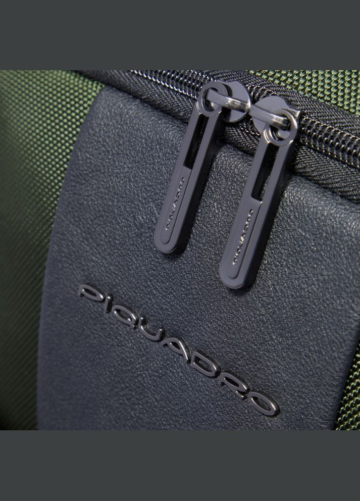 Рюкзак для ноутбука Brief 2 (BR2) Green CA6648BR2_VE2 Piquadro (372674775)