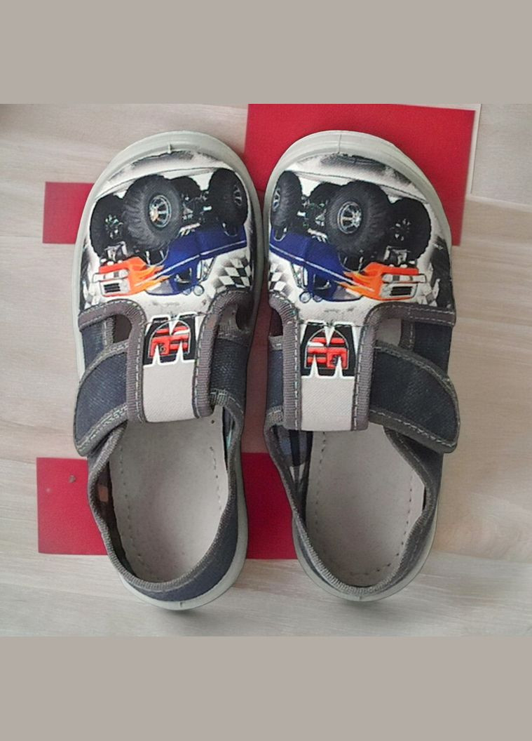 Серые ортопедические тапочки на липучке для мальчика сменная обувь в садик сменка валди Waldi