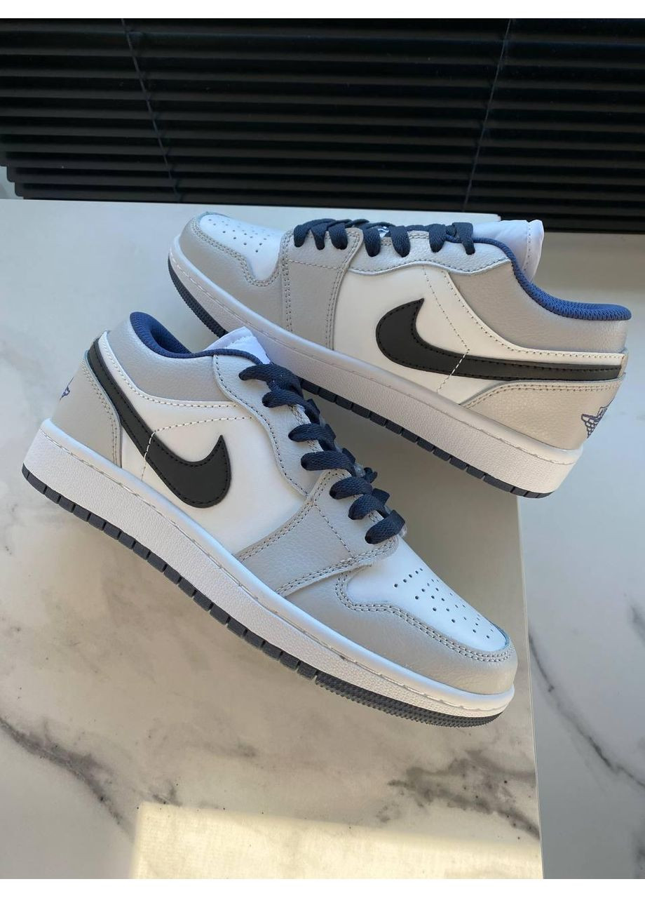 КРОССОВКИ ЖЕНСКИЕ NIKE AIR JORDAN RETRO 1 LOW GREY WHITE BLUE НАЙК АИР ДЖОРДАН No Brand серые демисезоны (367175844)