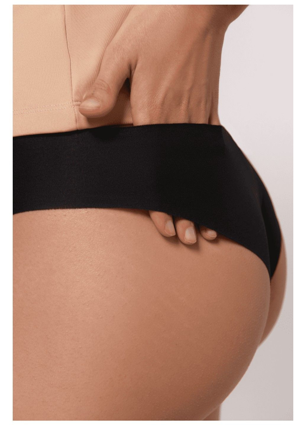 Трусики безшовні бразиліани Emilio чорні L5161B Luna (297531776)