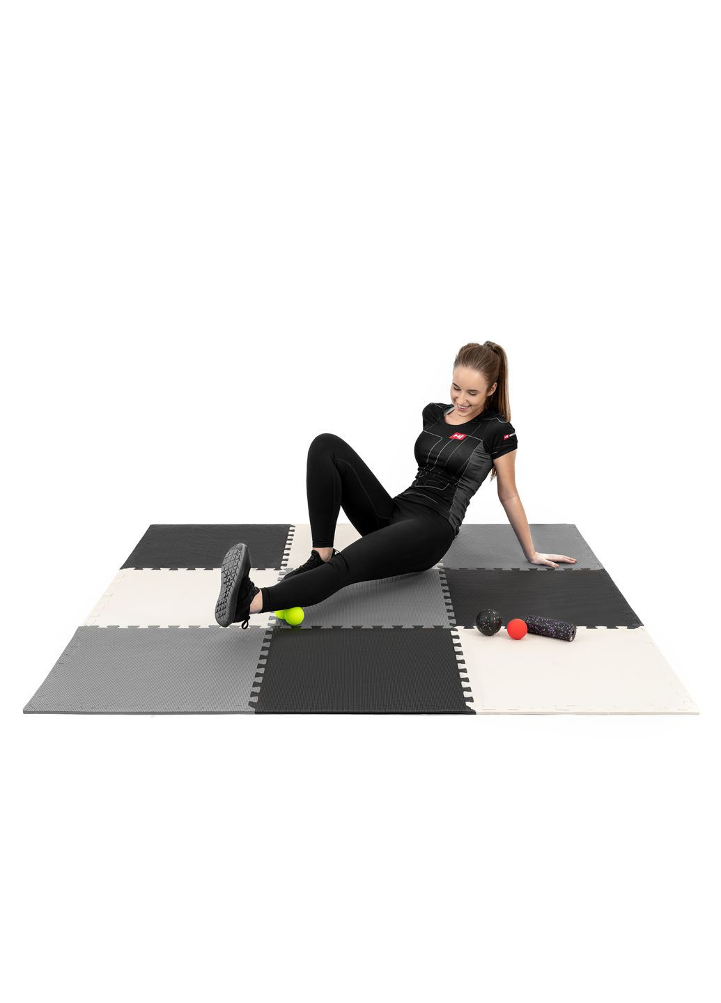 Мат-пазл EVA 1см HS-A010PM - 9 частин чорний/білий/сірий Hop-Sport (301865723)