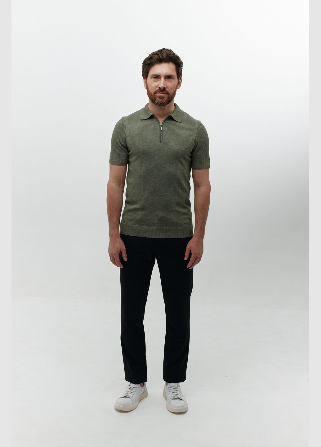 Черные демисезонные брюки NAVI