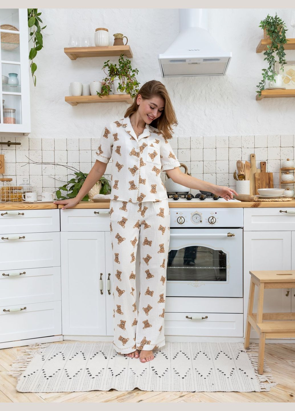 Белая всесезон пижама женская рубашка + брюки Geran