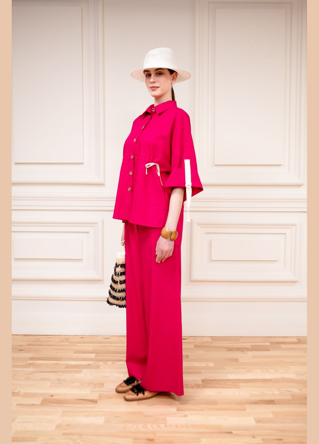 Фуксия льяна оверсайз блуза на завязках цвета фуксия мадлен Dolcedonna