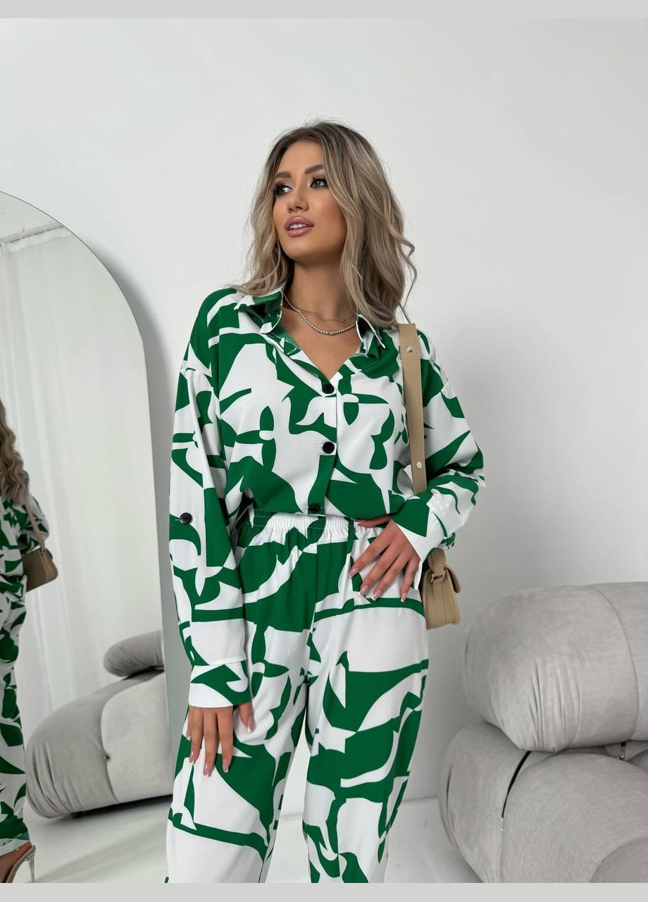 Жіночий костюм із шовкового софту колір зелений р.42/44 454738 New Trend (290111580)