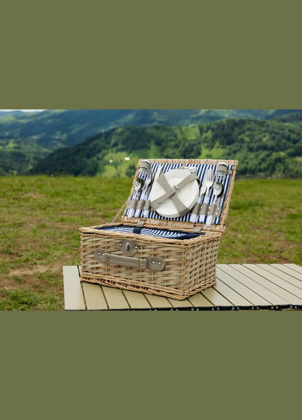 Набір посуду для пікніка з кошиком (на 4 особи), набір посуду для кемпінгу (для кемпінгу) LUGI (315637240)
