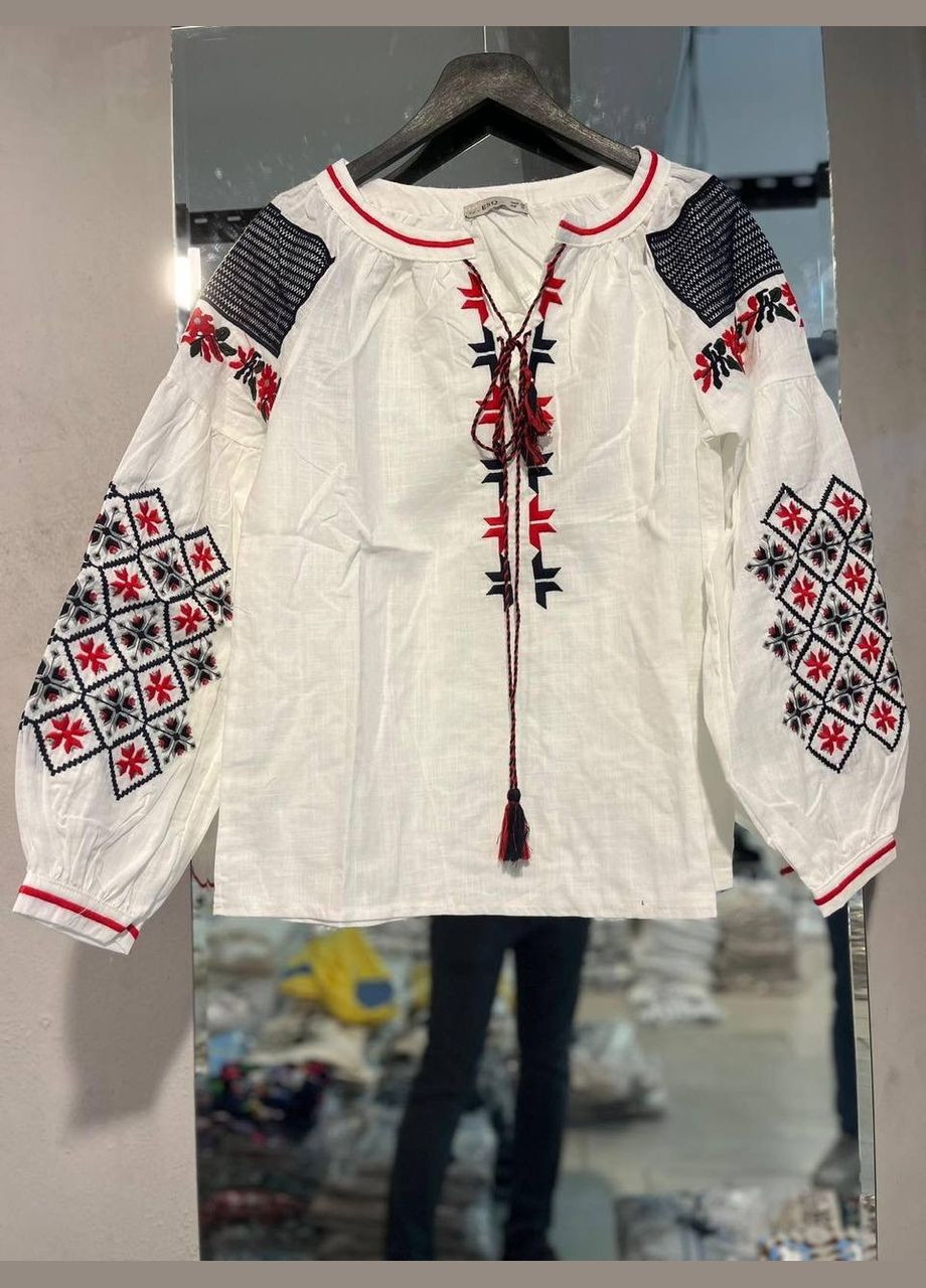 Жіноча вишиванка Зіркова біла ESQ 5426 (303899050)