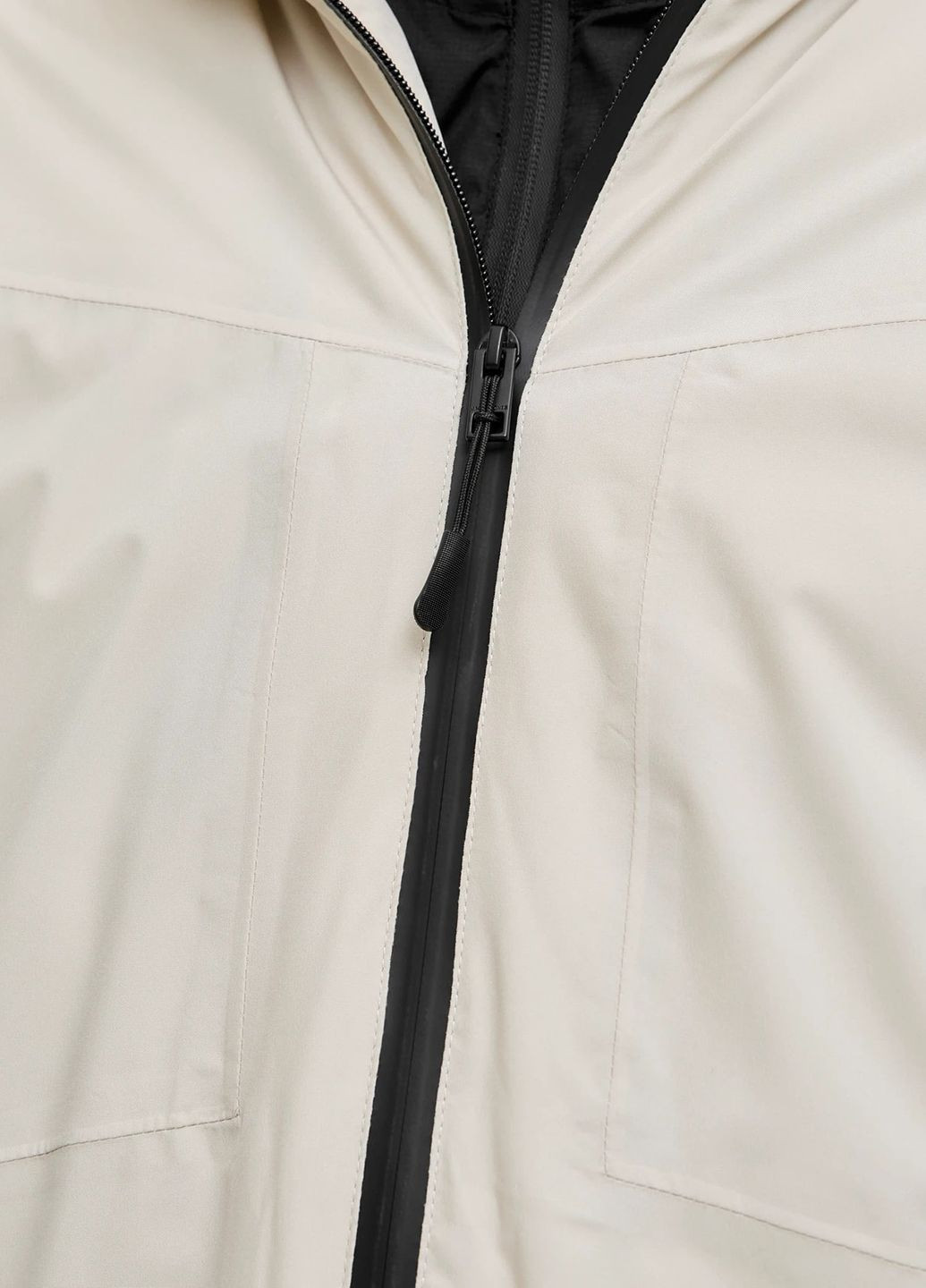 Бежевая зимняя куртка Jack & Jones