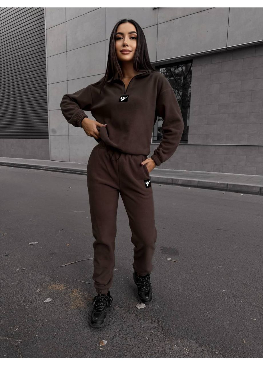 Женский костюм флисовый коричневого цвета 35075 No Brand (362622822)