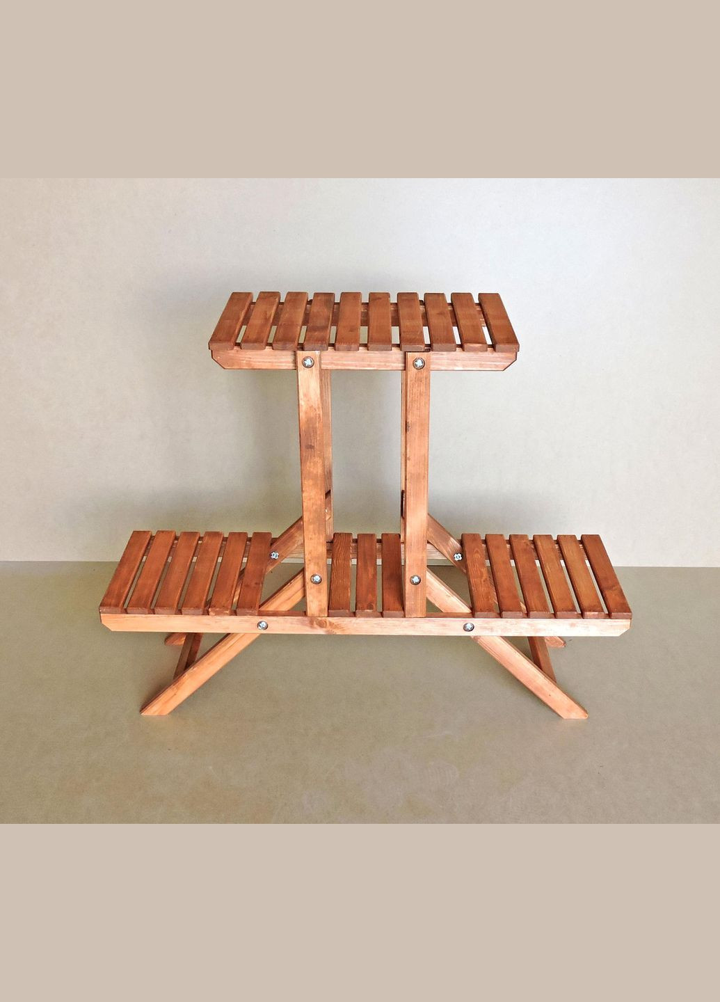 Підставка для квітів з дерева Майотта корал (ЦВТ-0403) No Brand (328225191)