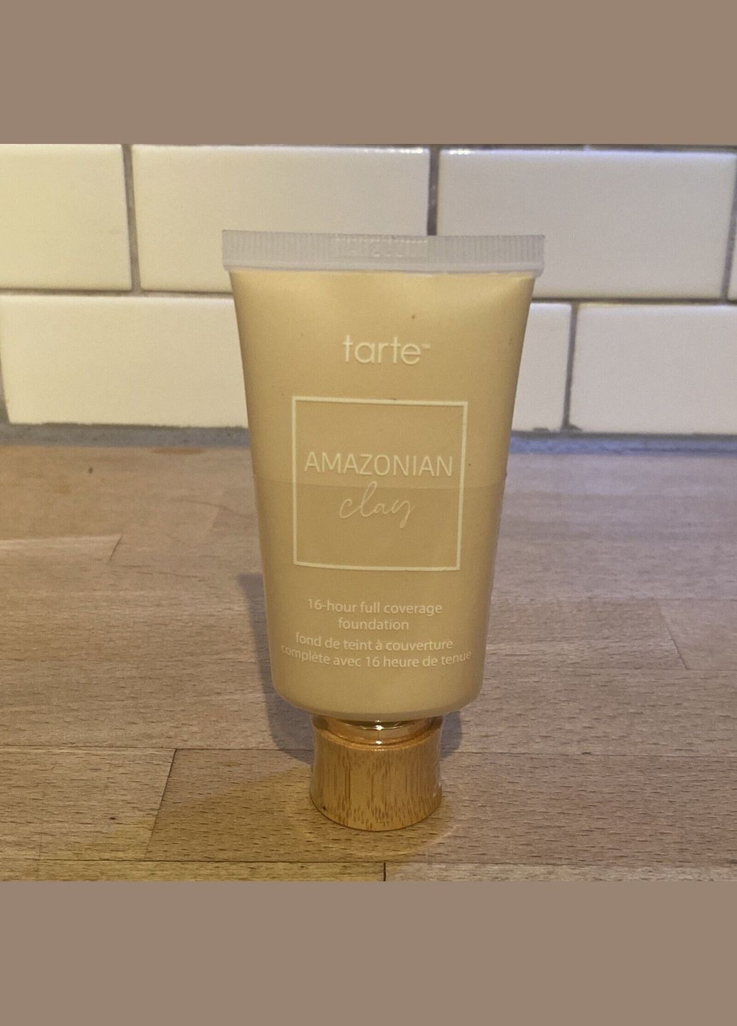 Тональна основа Babassu Foundcealer Skincare Foundation SPF 20 travel-size (5mL/0.17oz) 16S Fair-Light Tarte (280265822)