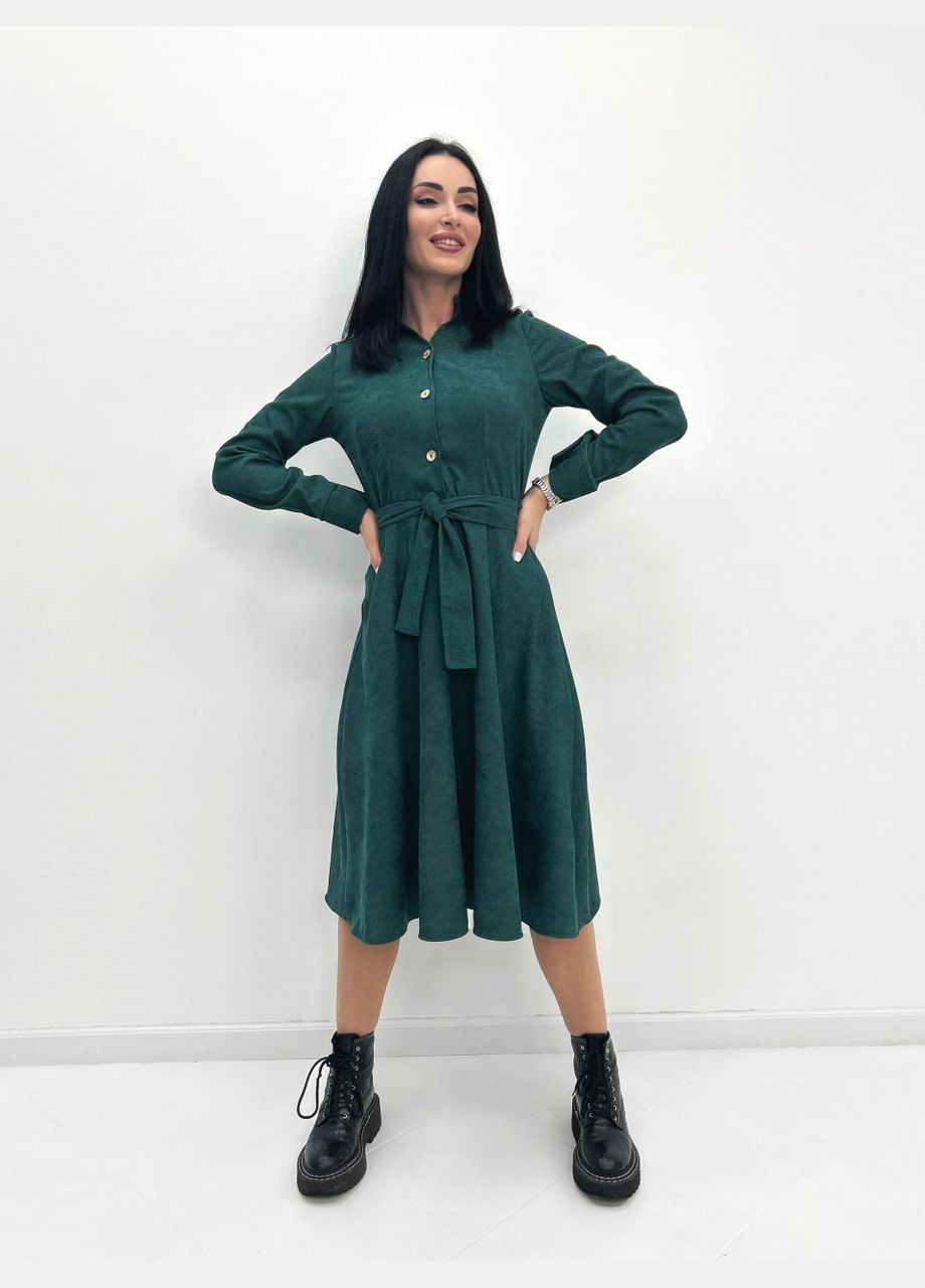 Темно-зеленое кэжуал вельветовое платье меди Fashion Girl однотонное