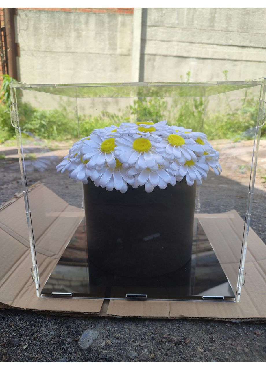 Букет из атласных лент в акриловом кубе ромашки. No Brand (368672313)
