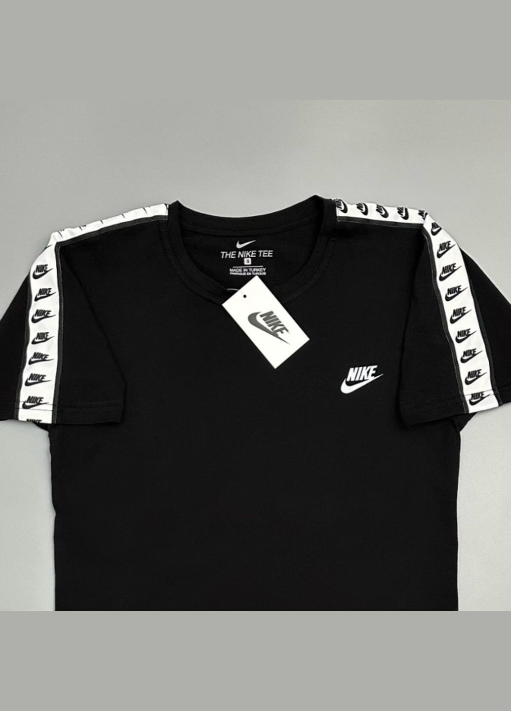 Черная мужская летняя футболка nike черная с коротким рукавом Freedom