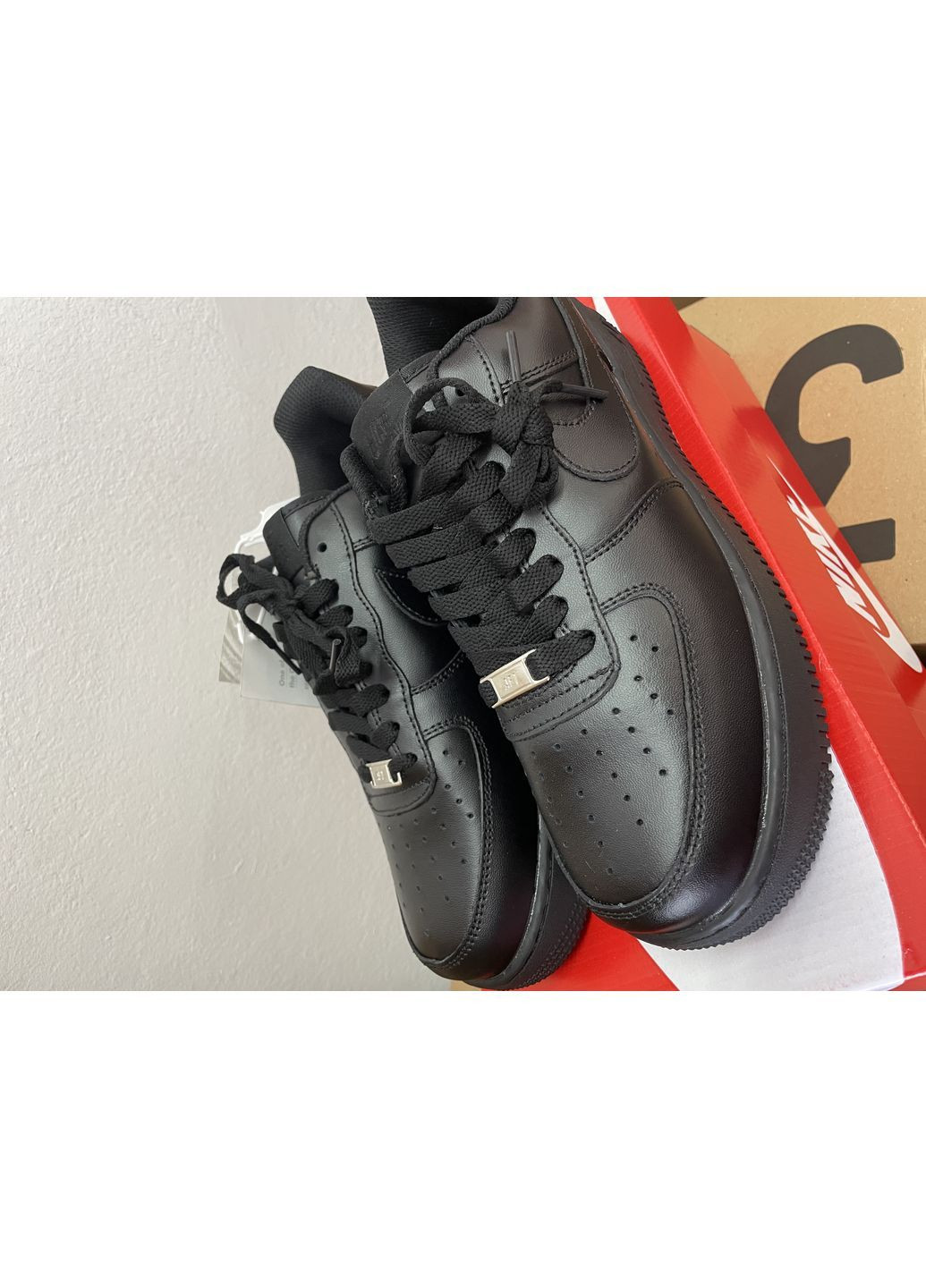 Чорні всесезонні кросівки air force black Nike