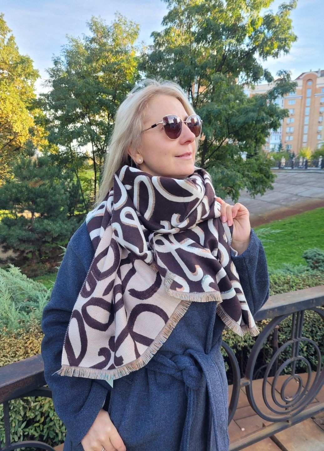 Женский двусторонний кашемировый шарф с орнаментом Линии стиля No Brand (365658176)