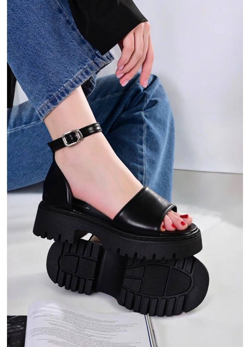 Черные босоножки женские черные Seven