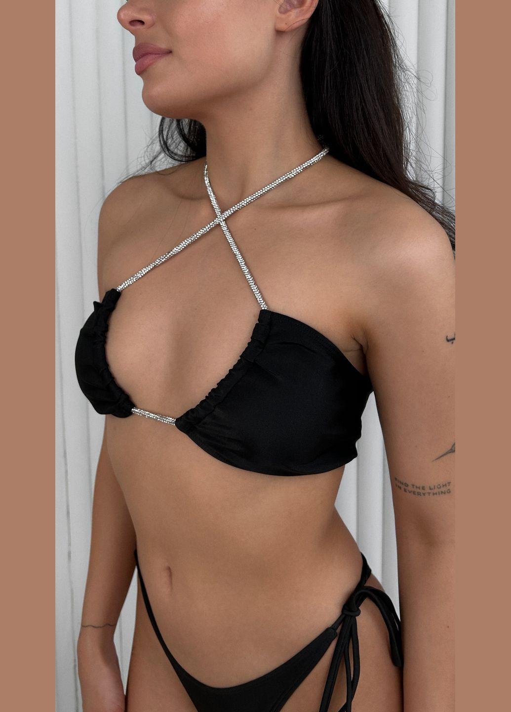 Чорний літній жіночий роздільний купальник зі стразовим джгутом crystallia рожевий No Brand