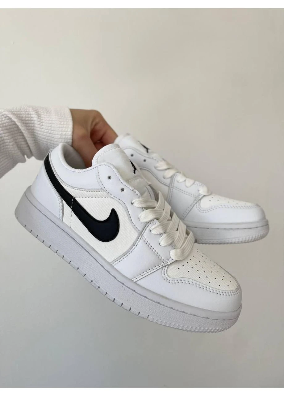 Білі літні кросівки nike air jordan retro low white black найк аір джордан No Brand