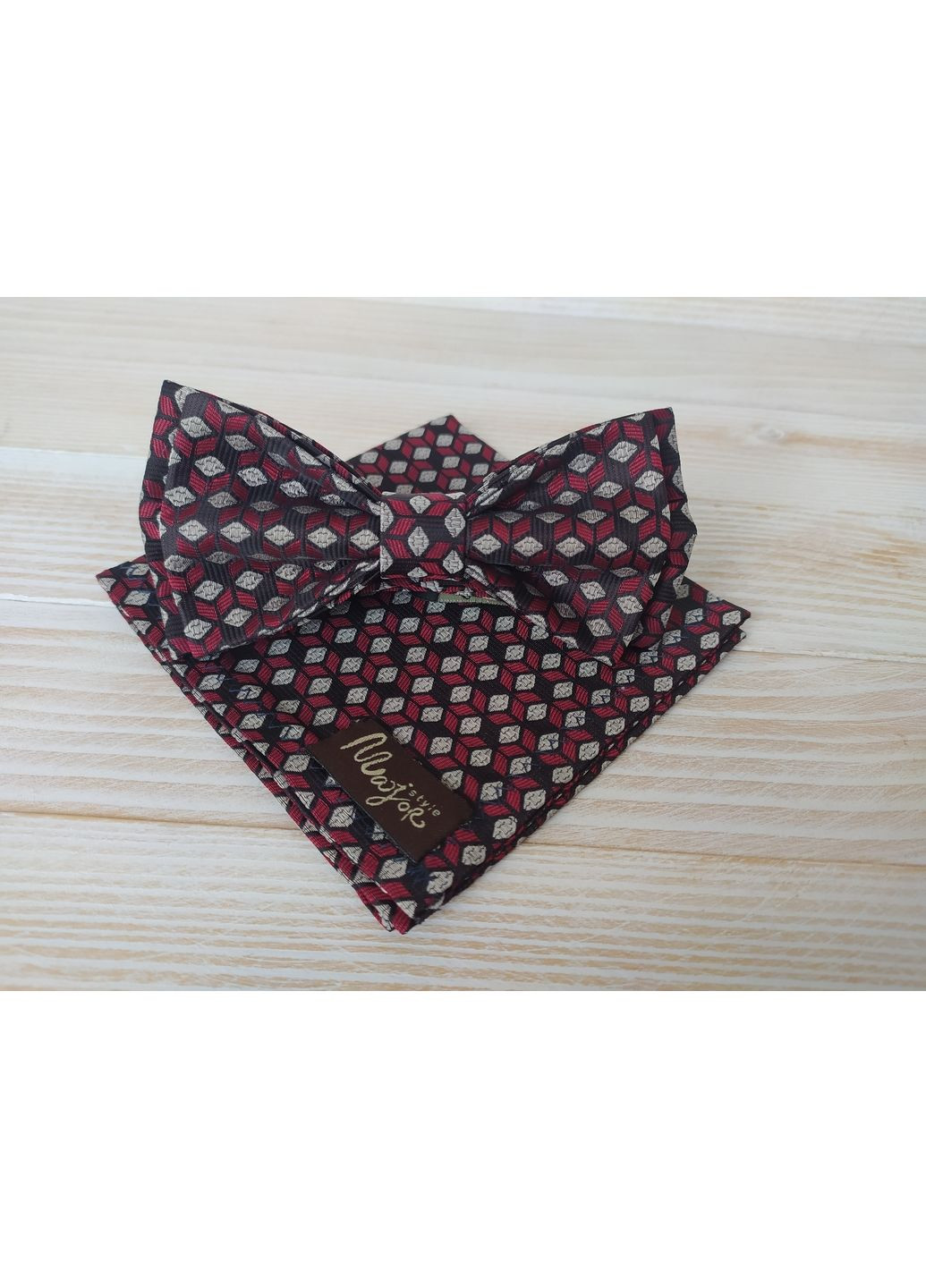 Бордово-черная галстук бабочка в ромбы с нагрудним платком Major Style (366036878)