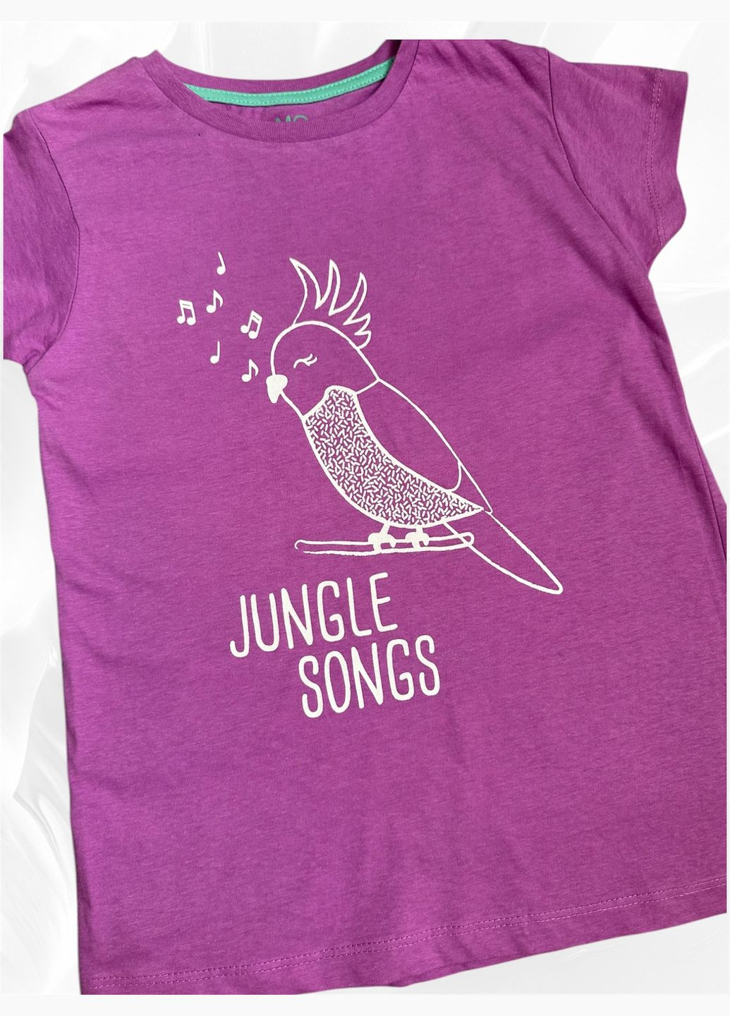 Фиолетовая футболка Mo