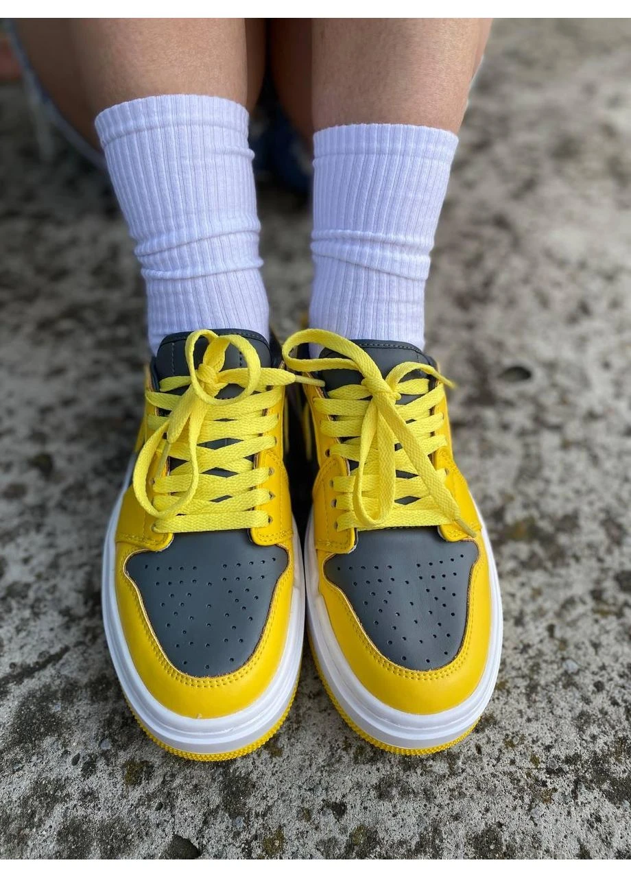 Сірі кросівки чоловічі nike air jordan 1 low elevate yellow grey dh7004-017 найк аір джордан сірі демісезон No Brand