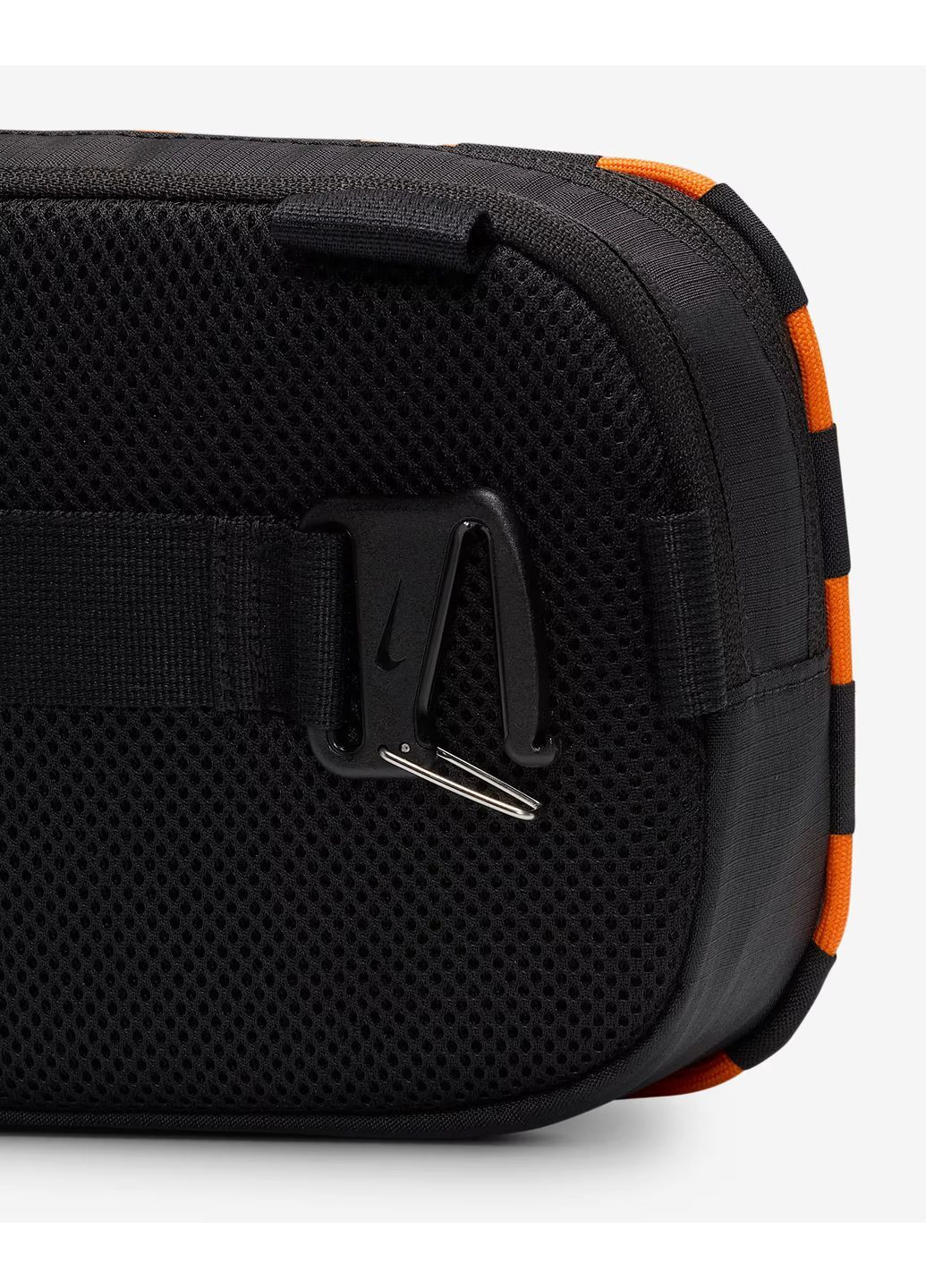 Сумка HAYWARD PATROL CROSSBODY Nike (370984580)