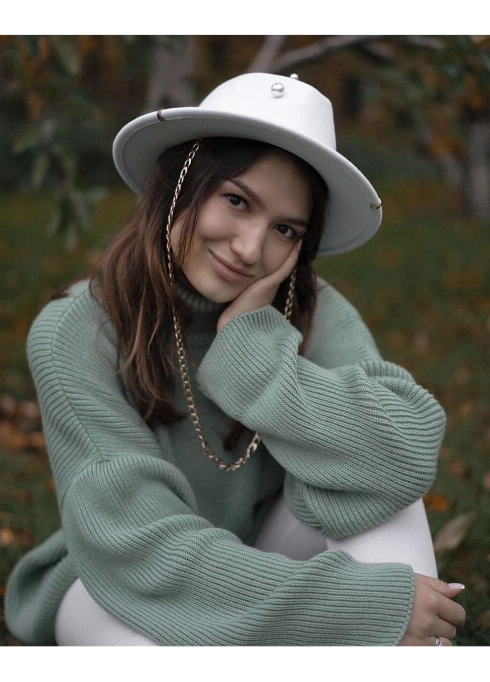 Капелюх Федора з ланцюжком і пірсінгом чорний з регулюванням розміру No Brand (368337412)