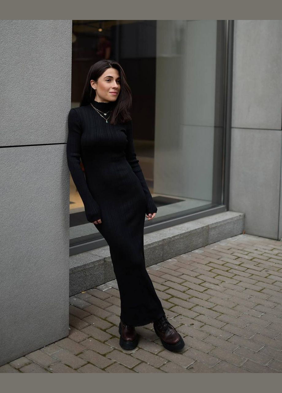 Чорна тепла ангорова сукня с фактурним трикотажем No Brand