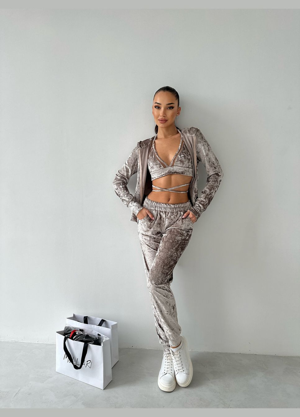 Пудровый демисезонный оливия Mollari